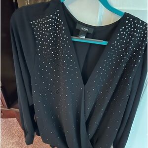 Beautiful lightweight front crossing blouse